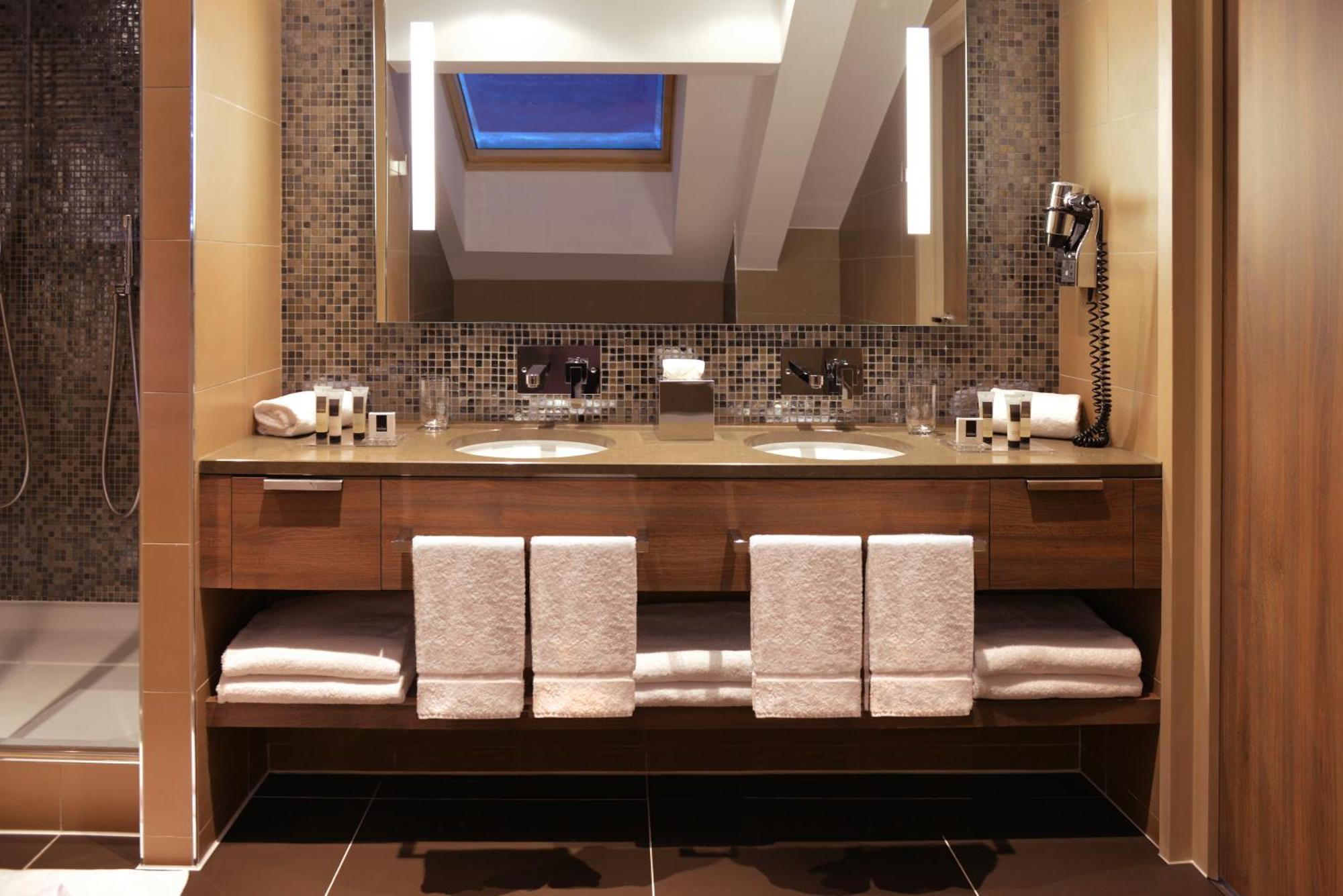 Hotel Le Savoy Meribel Room photo